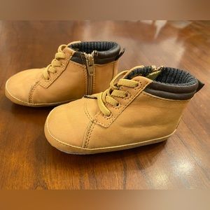 RO + ME Baby Athletic Rubber Sole No Slip Shoe Boot size 6-12 months